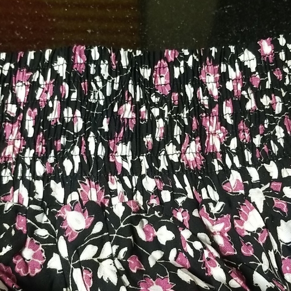 Tiered Ruffled Skirt - Picture 5 of 7